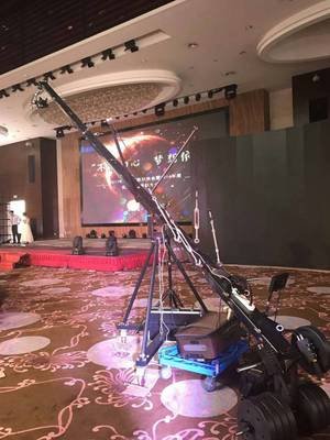 石家庄多平台会议拍摄：一场会播到四个端-摄行影像